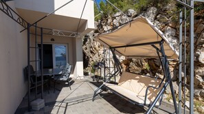 Outdoor dining - Apartman Jelinic 1 by Villas Guide (Klek)