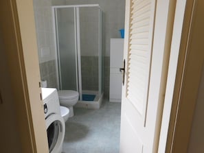 Bathroom - Verde Mare Beach Houses (Contrada Taverna)