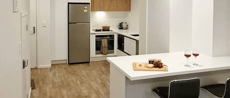 Fridge, microwave, oven, stovetop