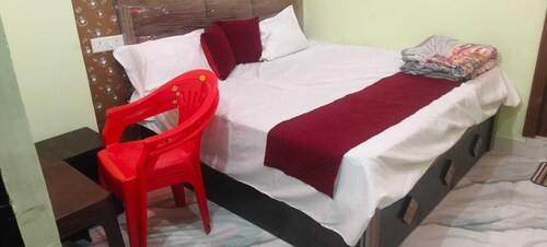 HOTEL KUSHAL AND RESTAURANT