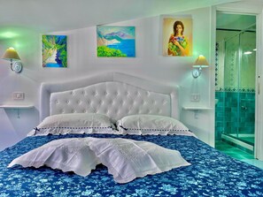 Down comforters, individually furnished, desk, free WiFi - Il Borgo (Vietri sul Mare)