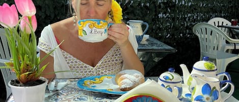Desayuno buffet incluido todos los días