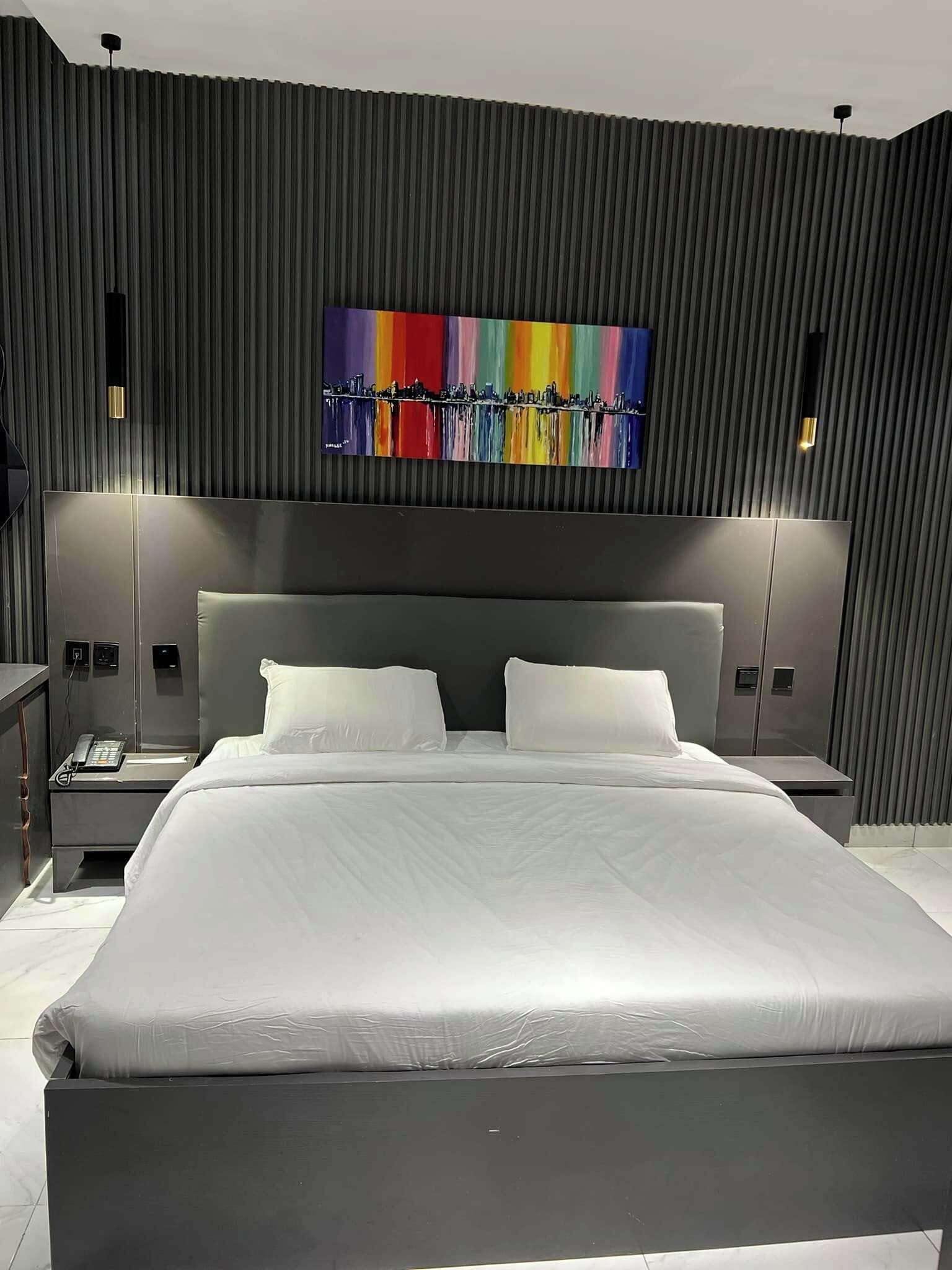 Deluxe Room, Balcony, City View