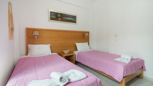 1 bedroom, iron/ironing board, WiFi, bed sheets - Room 'Artemis' with Wi-Fi (Lasithiou)