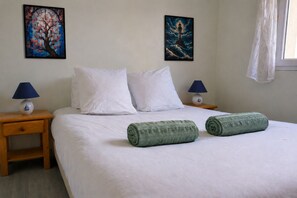 1 bedroom, WiFi, bed sheets, wheelchair access - Ker Anthinea - T2 apartment with garden 2 steps from the ocean (Sarzeau)
