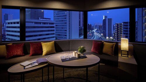 Minn Namba South