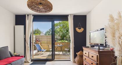 Near the sea, apartment for 2 with terrace