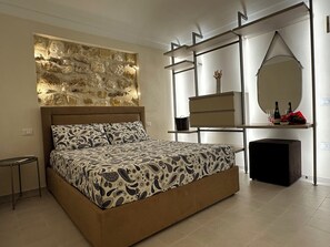Room - Vrbo Property (Siracusa)