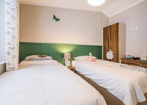 2 bedrooms