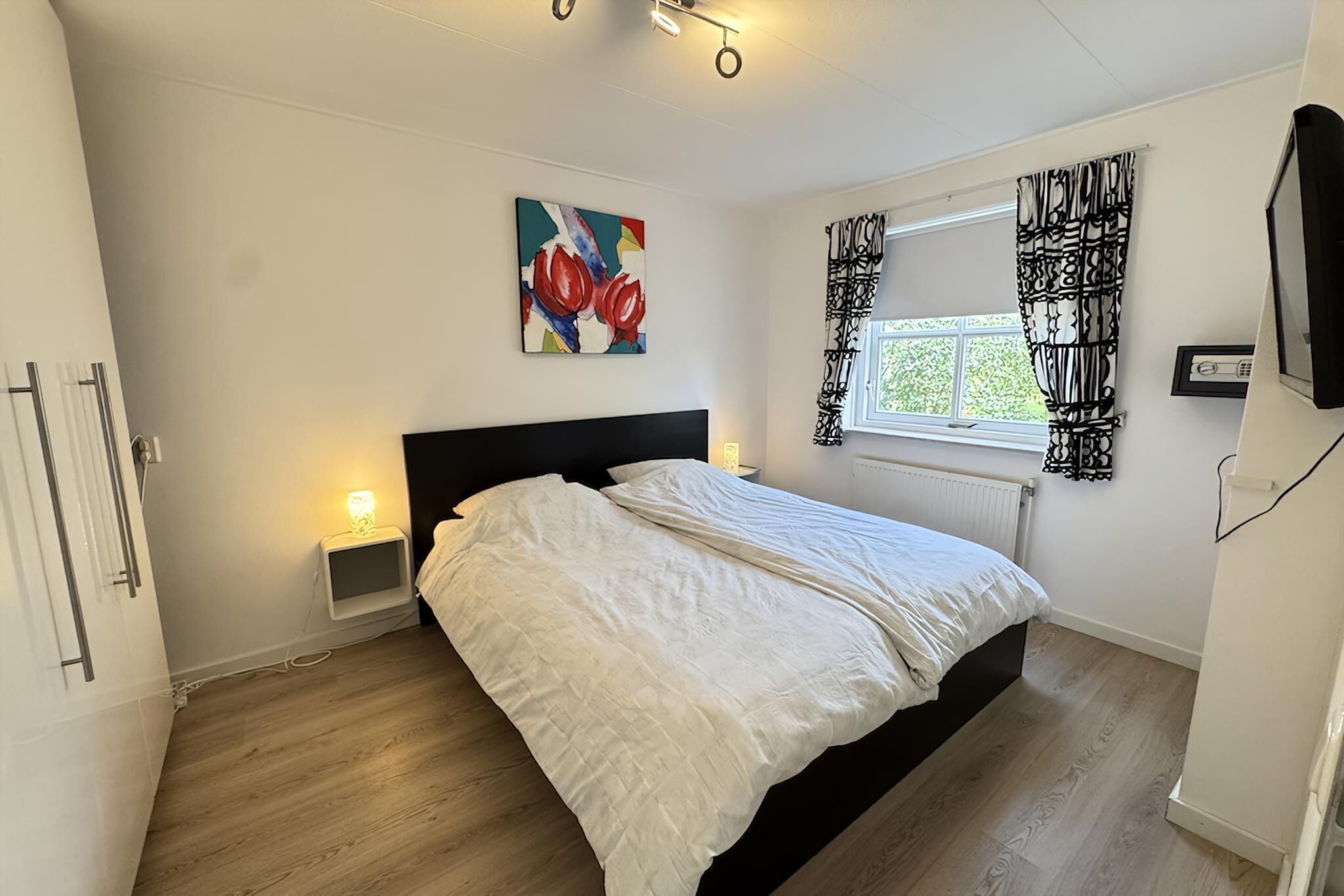 3 bedrooms, travel crib, free WiFi