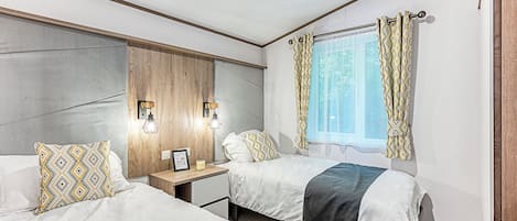 2 bedrooms