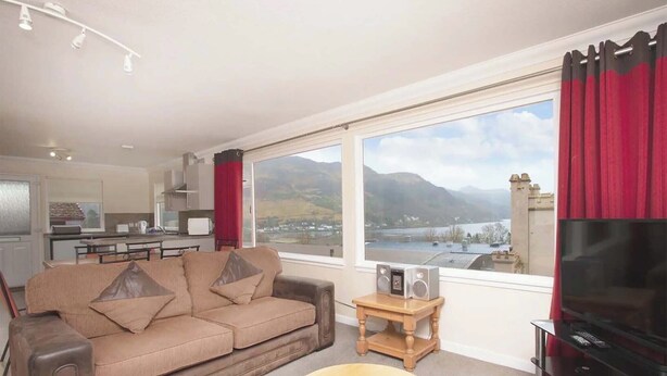 Living area - Classic 3 Bed Lodge (Pet) (Lochgoilhead, on the Drimsynie Estate, Argyll)