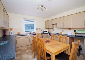 Fridge, oven, stovetop, toaster
