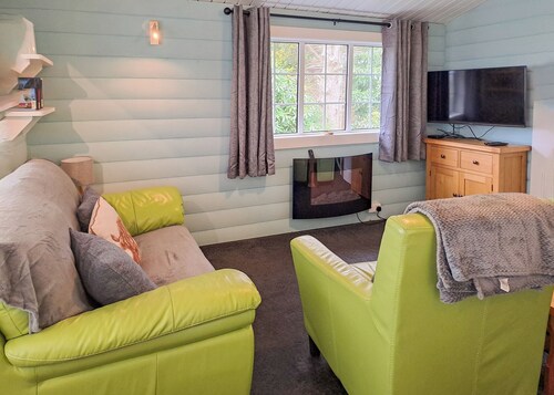 2 bedroom accommodation in Blaenau Ffestiniog