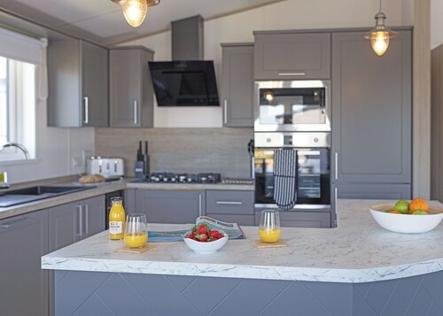 Exclusive Lodge 2 Bed (Pet)
