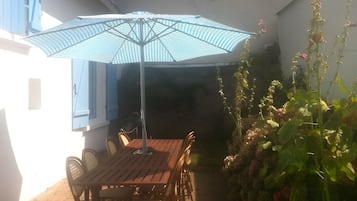 Buiten dineren