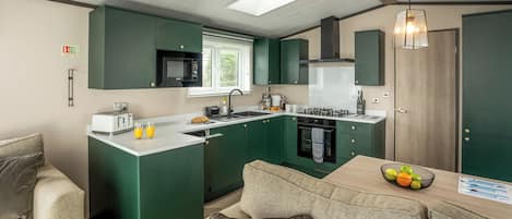 Fridge, oven, stovetop, toaster
