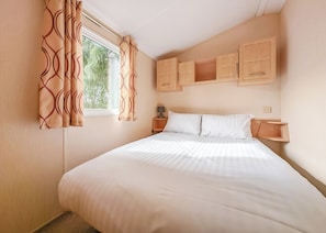 3 bedrooms - 3 bedroom accommodation in Milnthorpe (Milnthorpe)