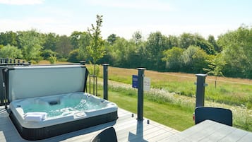 Outdoor spabad