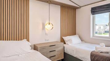 3 bedrooms, Internet