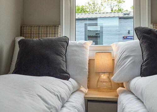 The Luxury 3 Bed is a quality sleeps 8 holiday Home with contemporary features.