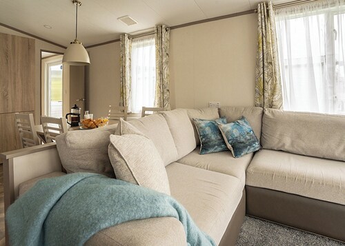 The Luxury 3 Bed is a quality sleeps 8 holiday Home with contemporary features.