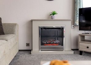 Living area - 3 bedroom accommodation in Landford, Nr Salisbury (Landford, Nr Salisbury)