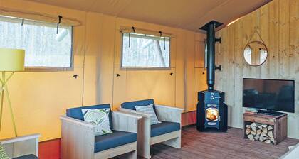 The Woody Safari Tent (Pet)