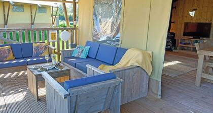 The Woody Safari Tent (Pet)