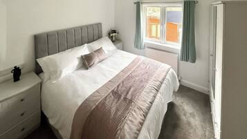 2 bedrooms