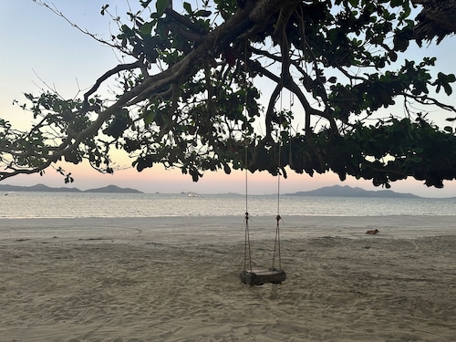 Karawat Beach Park