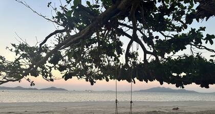 Karawat Beach Park