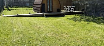 Quiet cabin in the Fontainebleau forest