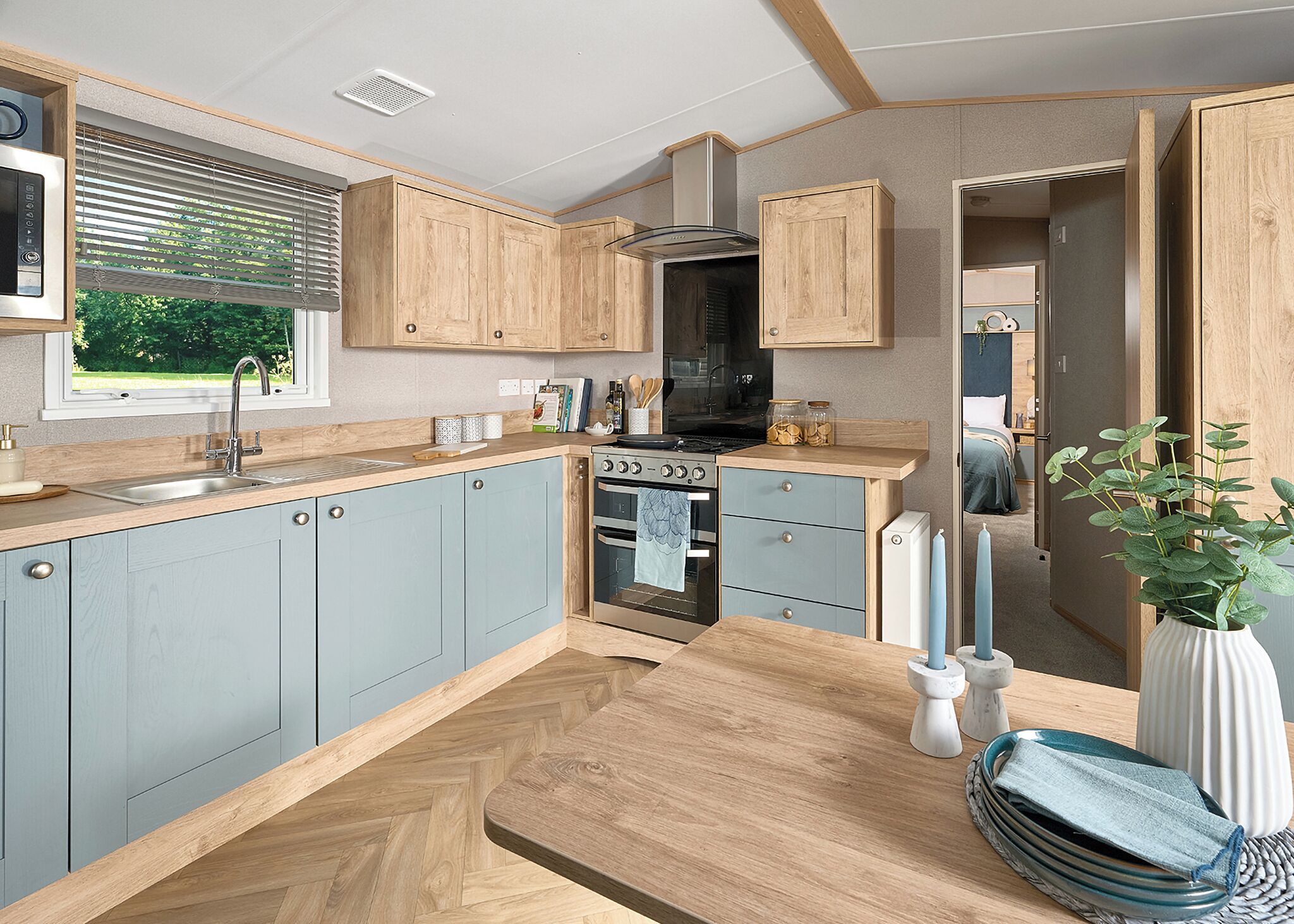 Fridge, oven, stovetop, toaster