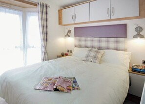 3 bedrooms, free WiFi - 3 bedroom accommodation in Padstow (Padstow)
