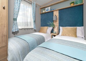3 bedrooms, Internet - 3 bedroom accommodation in Padstow (Padstow)
