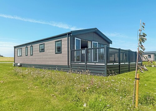 Exclusive 4 Bed HT (Pet)