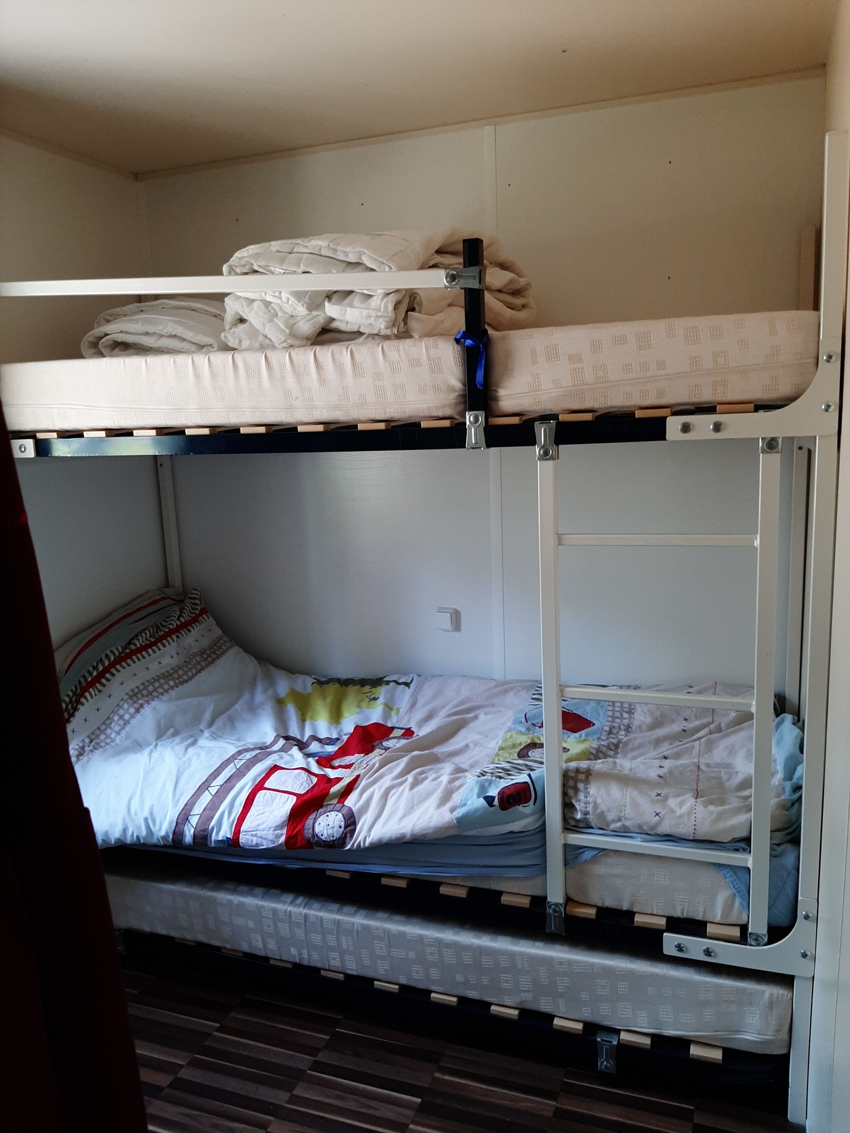 3 chambres, fer et planche à repasser, accès Internet