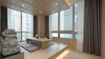 Deluxe City Suite | View from room