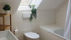 Apartment | Badezimmer