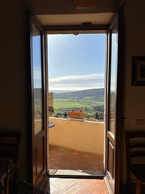 Interior - The Beautiful Arch (Massa Marittima)