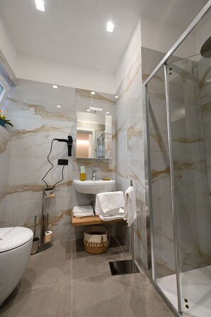 Classic Room | Bathroom - B&B Zerottonove (Salerno)