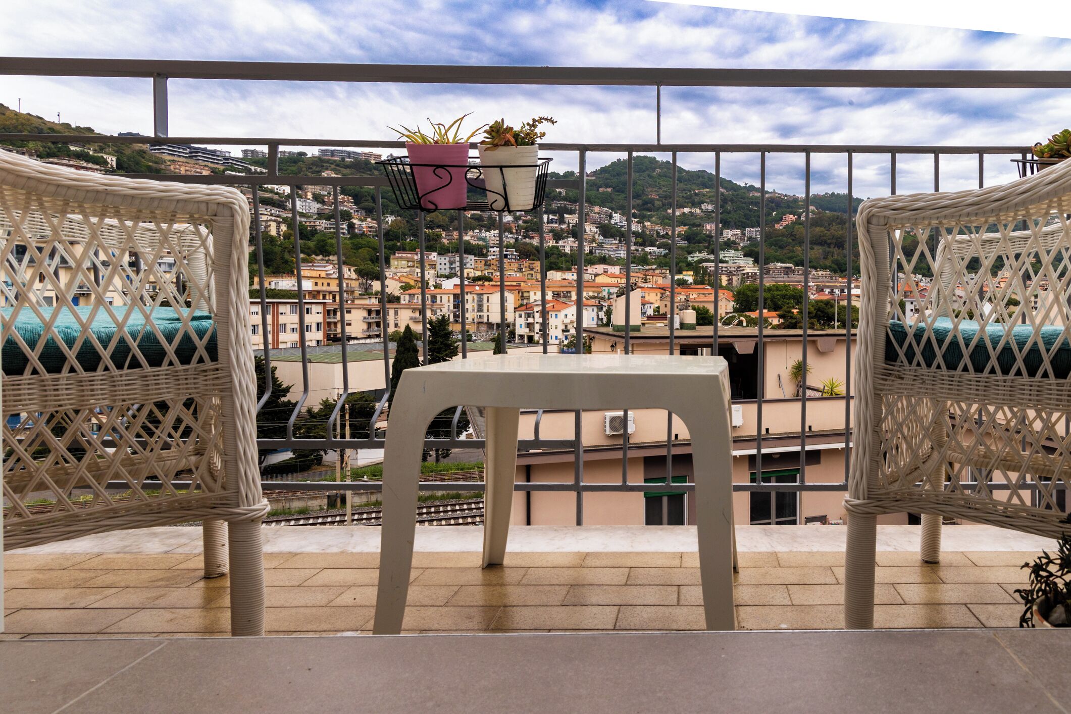 Deluxe Room, Balcony, City View