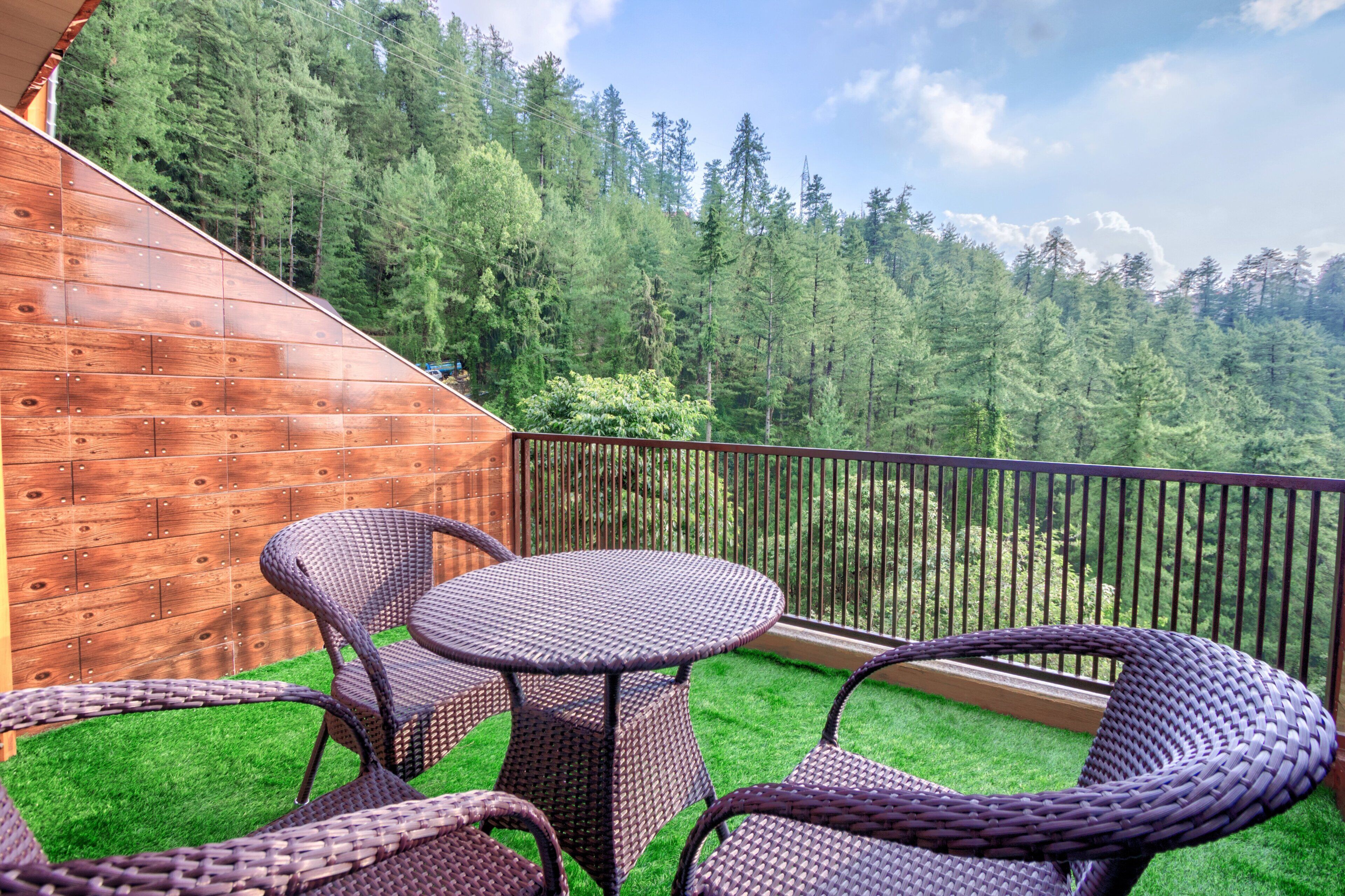 Deluxe Room, Balcony, Valley View | View from room
