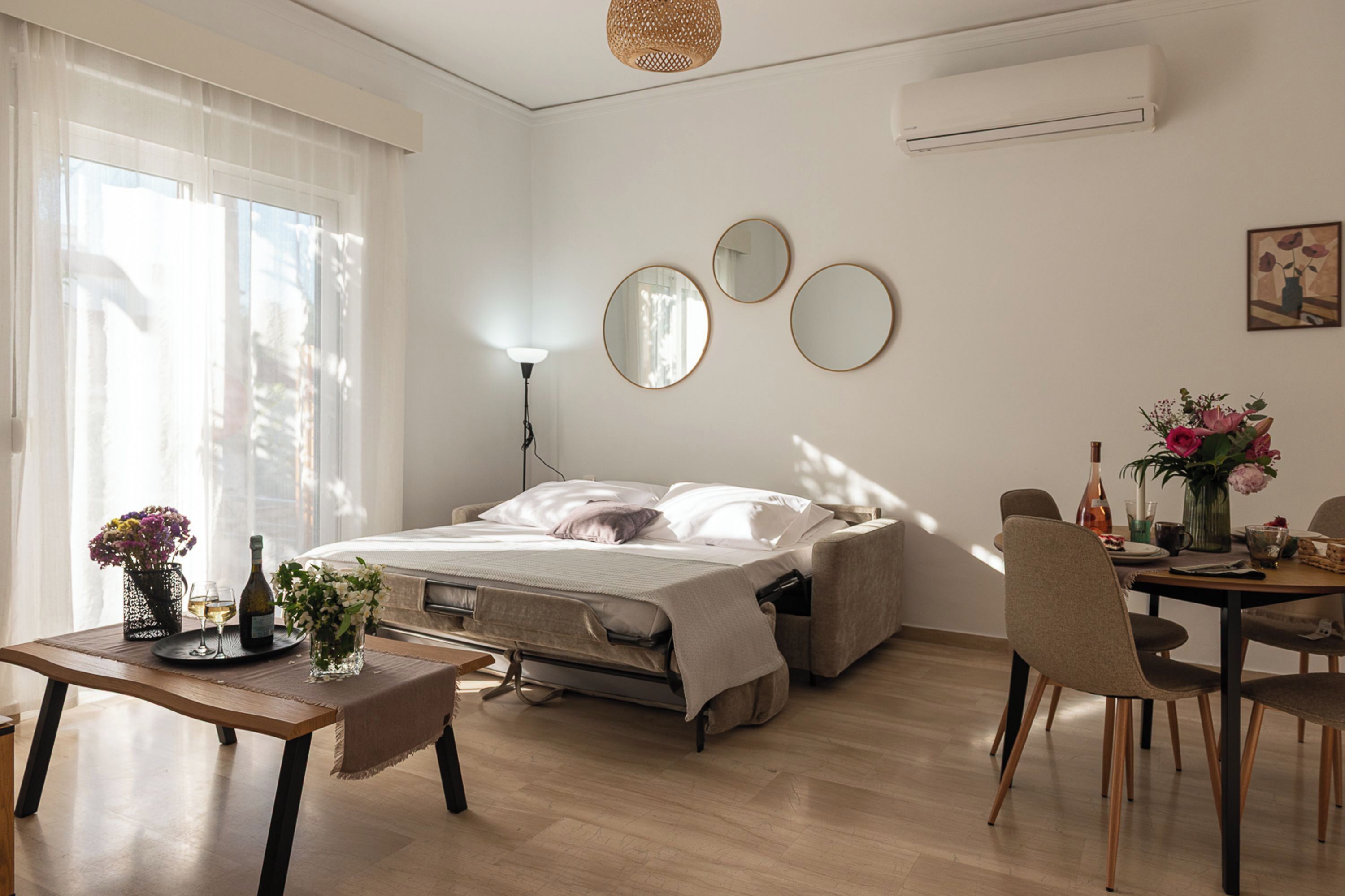 1 habitación, tabla de planchar con plancha, wifi y ropa de cama 