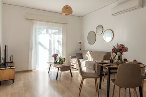 Smart TV - Filerimos Nest - Private Countyard (Rhodes)