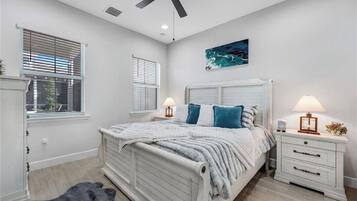 2 bedrooms, iron/ironing board, internet, bed sheets