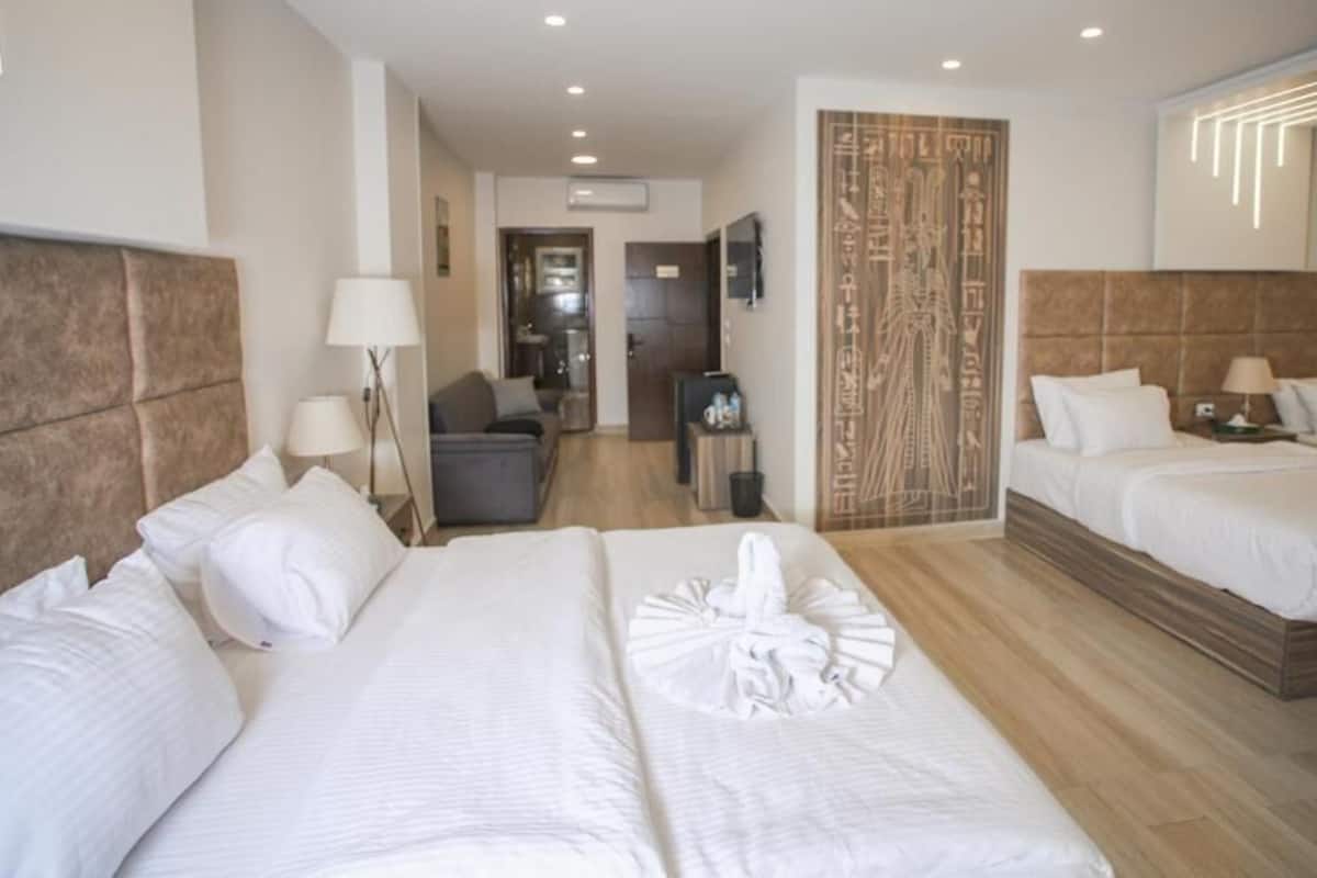 Suite familiar, vistes a la ciutat