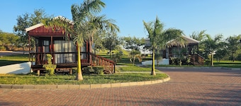 Zebra Hilltop Lodge