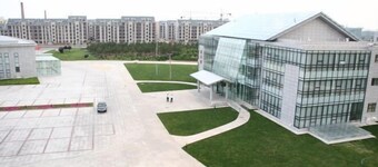 Keerqin Hotel